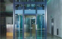 丰城江西电梯工程告诉您乘坐扶梯时应注意哪些事项